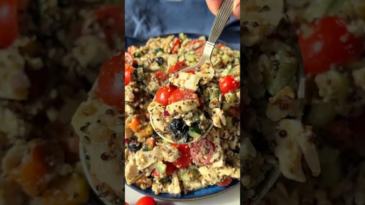 Mediterranean Quinoa Chicken Salad