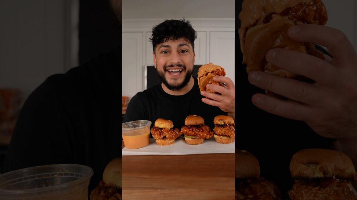 Honey BBQ Chicken Sliders (Ramadan Chronicles Pt 1)