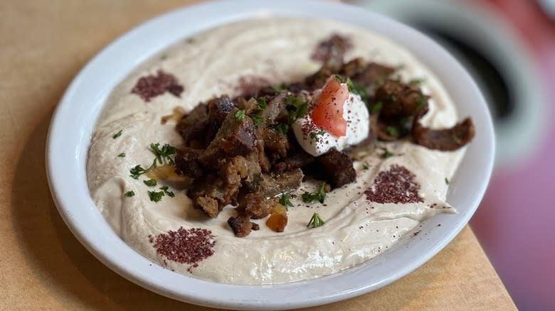 Close-up on a bowl of hummus