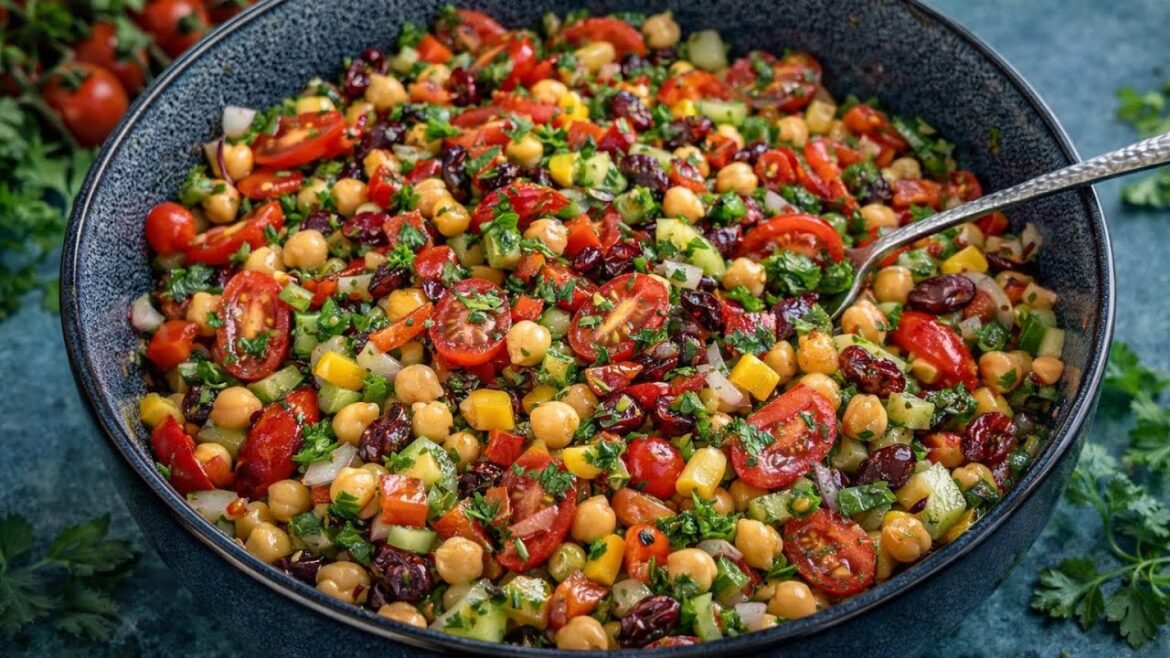 Mediterranean Chickpea Salad Recipe بهترین سالاد مدیترانه یی Ramadan Special Recipe Iftar Special Mediterranean Chickpea Salad Recipe بهترین سالاد مدیترانه یی Ramadan Special Recipe Iftar Special