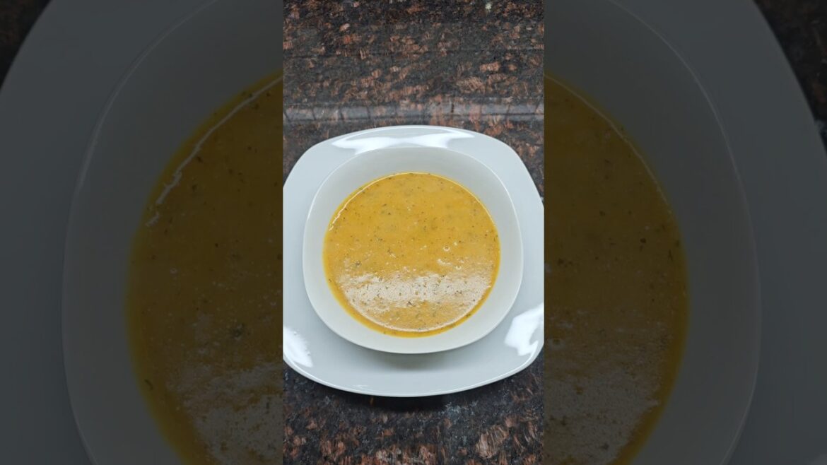 Mercimek çorbası görünümlü Ezo gelin Çorbası