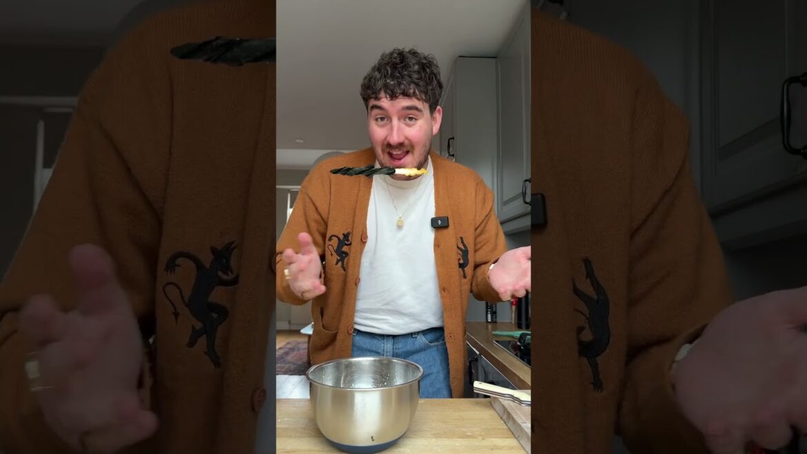 15 MIN HALLOUMI SALAD #salad #cooking #shorts