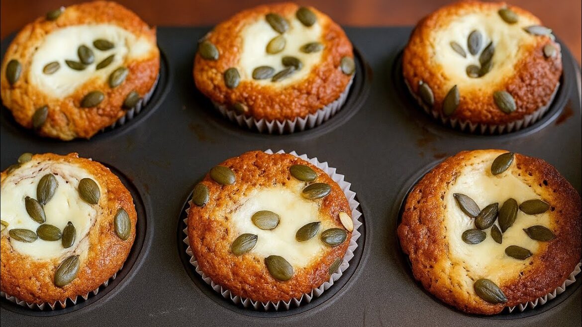 No Flour! No Sugar! Healthy Oatmeal Pumpkin Muffins! Pumpkin Muffins Recipe!