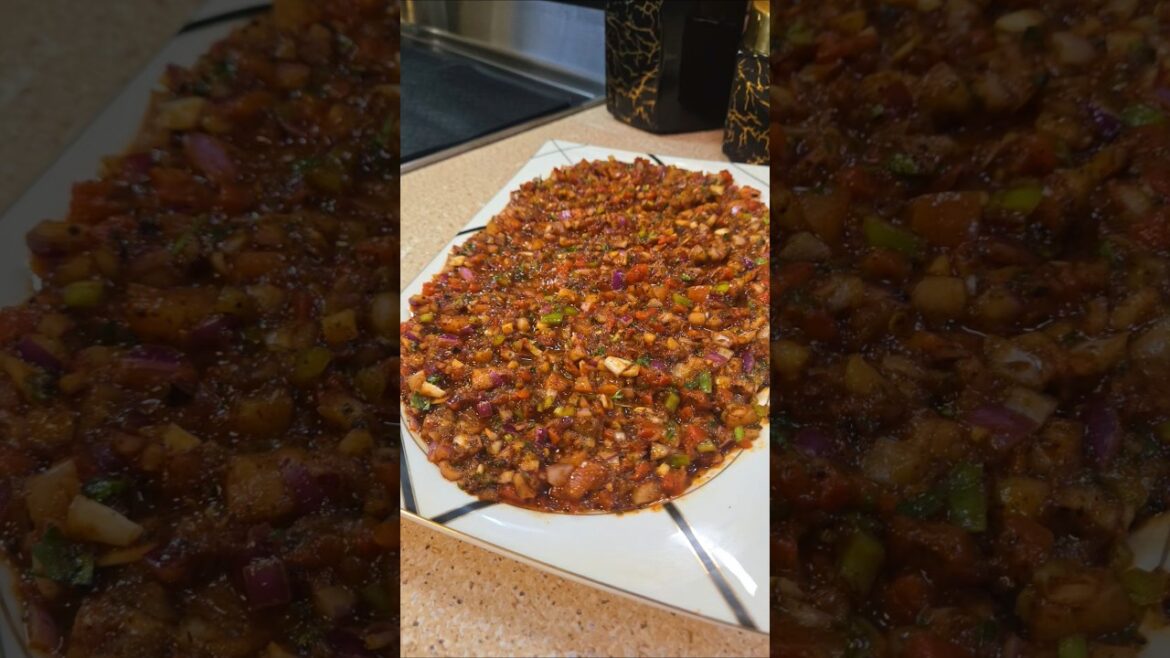 The Best Turkish Ezme Recipe | Authentic Spicy Tomato Salad (Meze) #turkishkitchen #turkishmezze