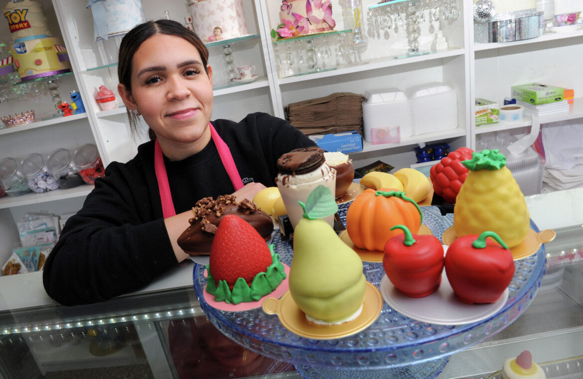 A Connecticut bakery is serving up viral, realistic fruit pastries