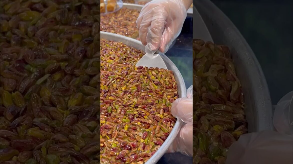 Syrian Pistachio Basbousa