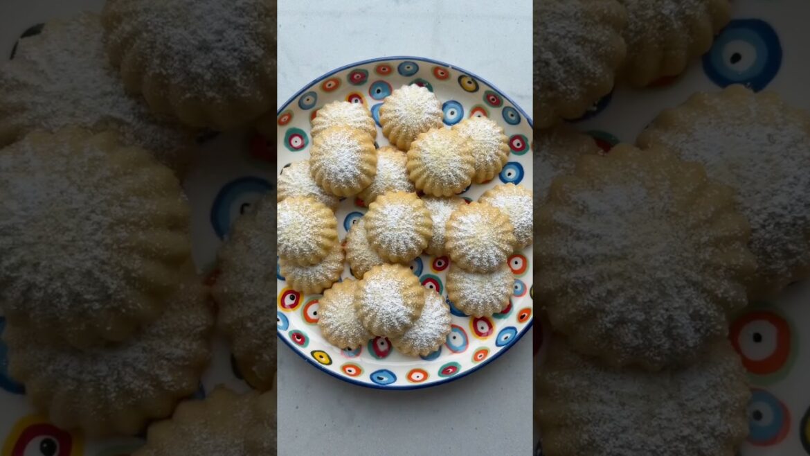 Maamoul Date-Filled Cookies | FeelGoodFoodie