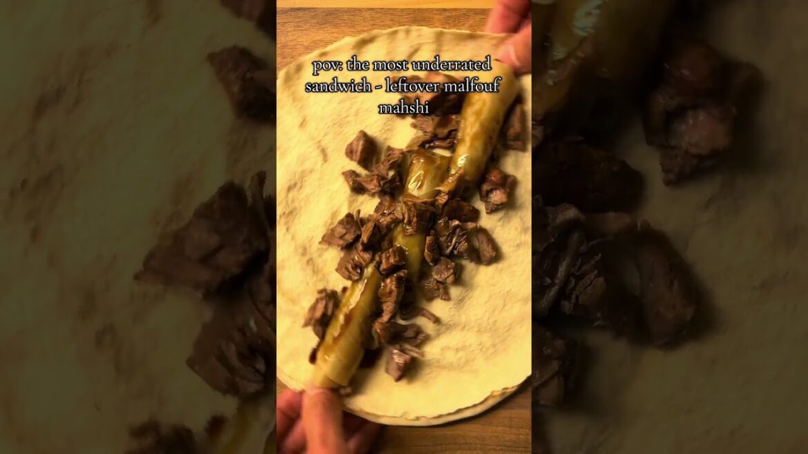 Malfouf Mahshi Sandwich / Lebanese pov memories #mahshi #cabbage #sandwich #food #recipe #food