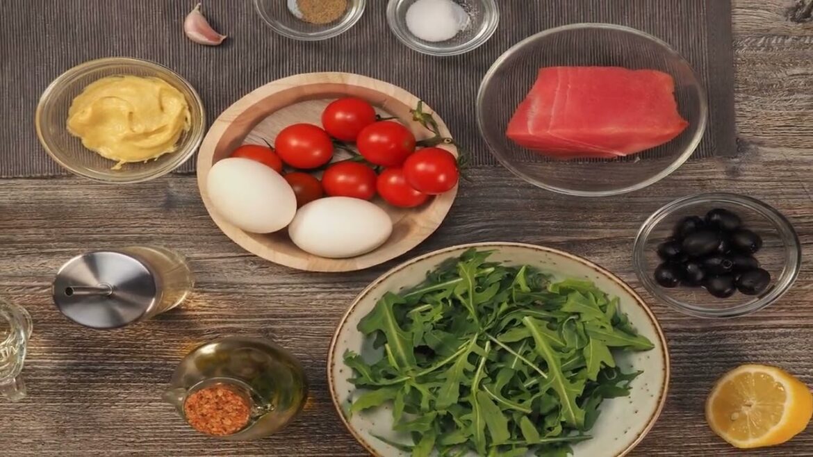 Nicoise salad with tuna