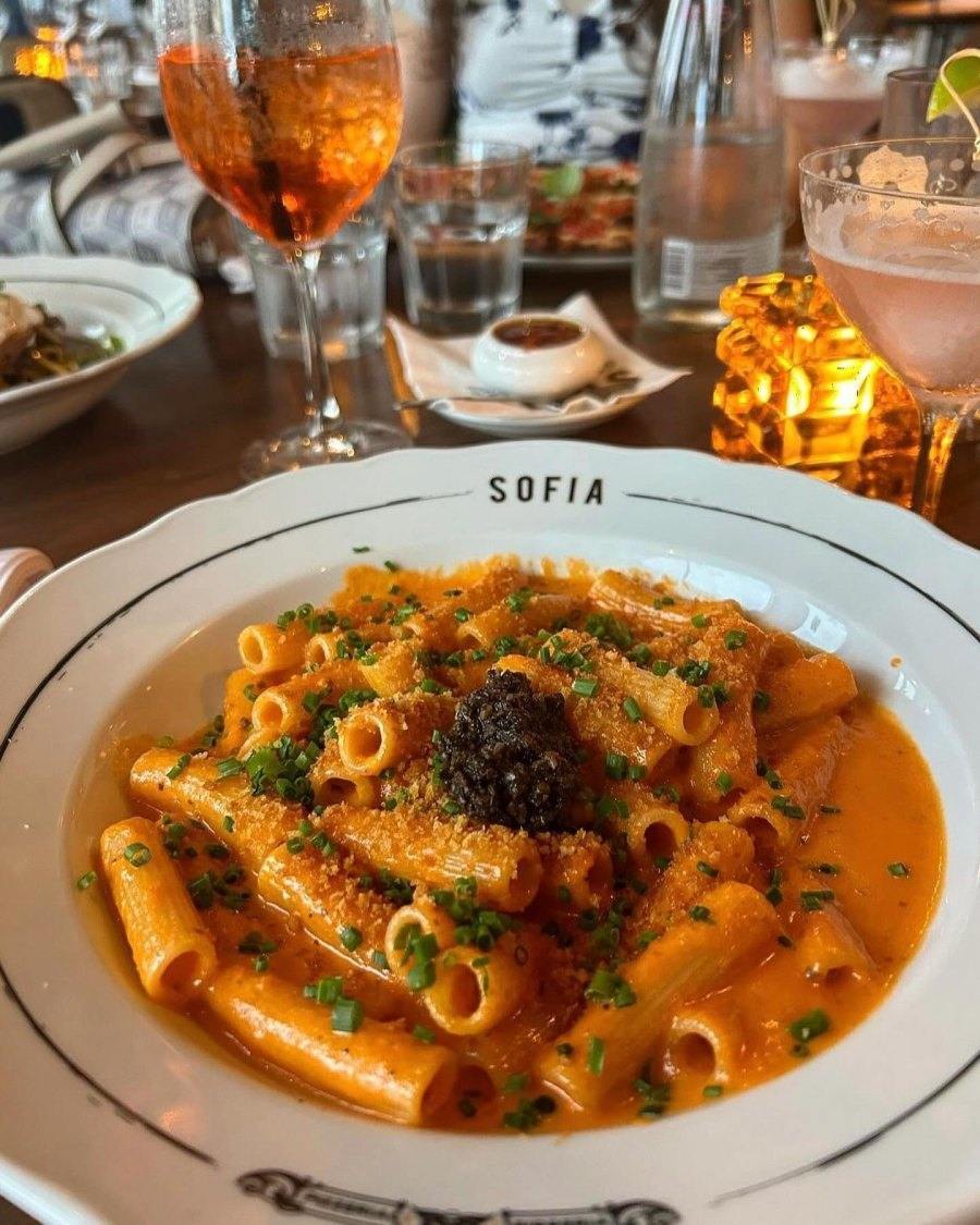 Eat Pasta in Montreal