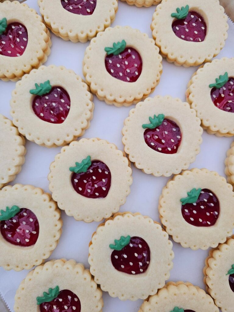 Cookies and Cake 🍓