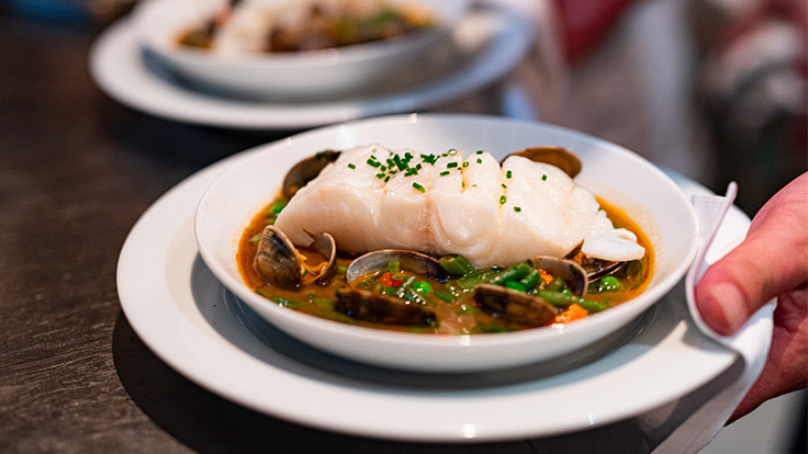 A delicate fish dish at Les Arlots (©Lucas Gurdjian)