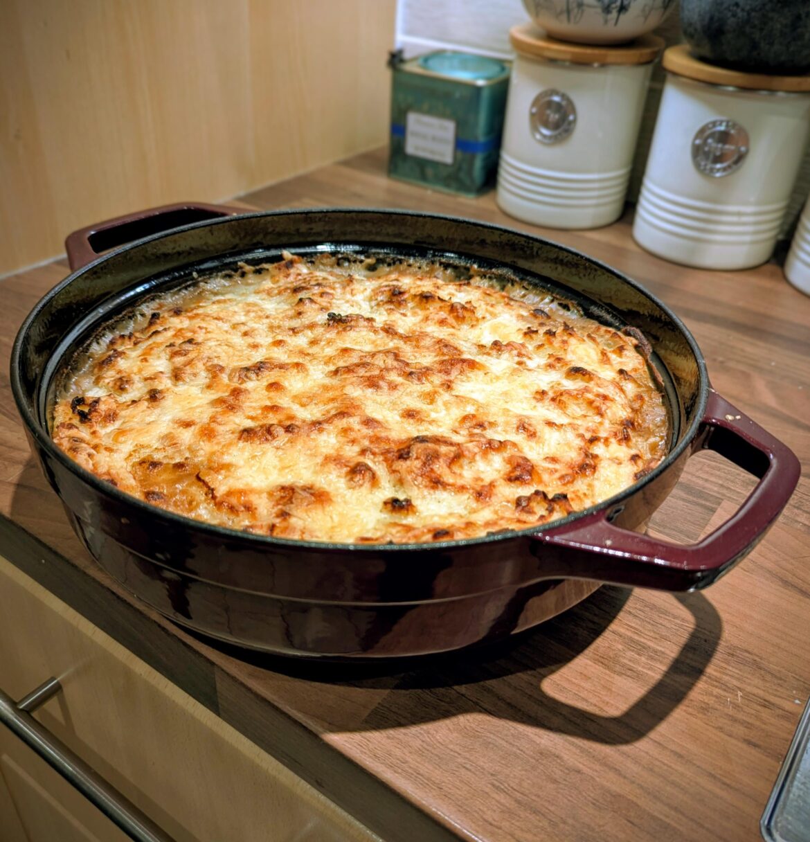 Cheeky cottage pie on a Saturday night.