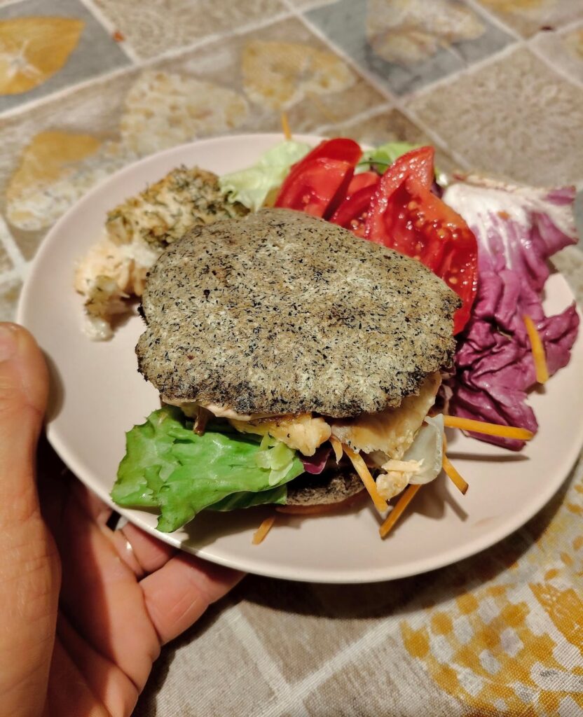 Hamburger di Salmone (354 kcal)