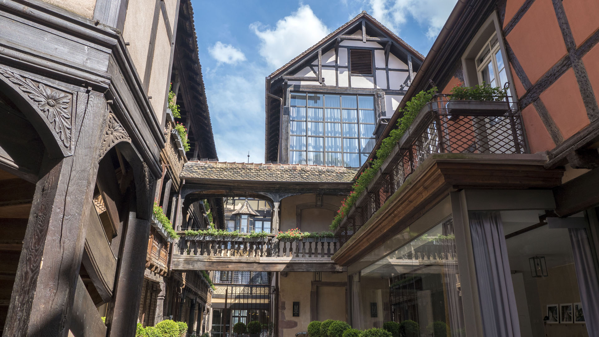 MGallery Cour du Corbeau Strasbourg France