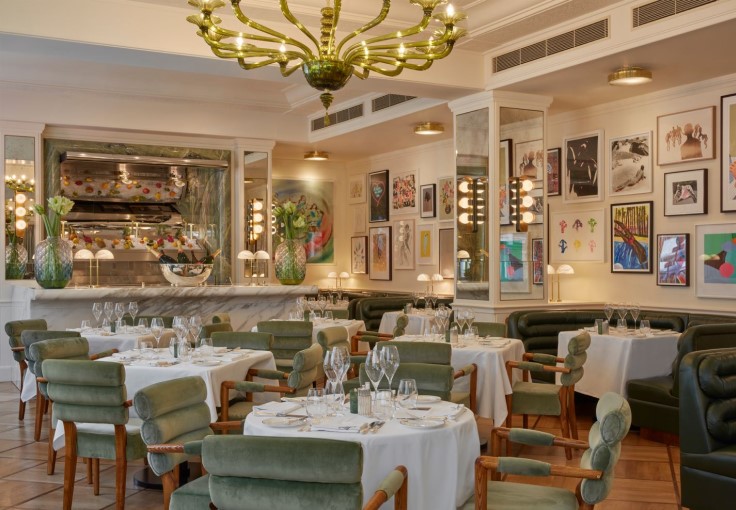 The art-filled dining room at Langan's Brasserie, ideal for sightseeing families. © James McDonald