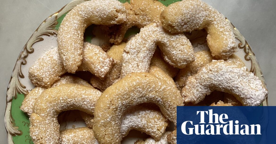 Rachel Roddy’s recipe for cornmeal and butter biscuits | Food Rachel Roddy’s recipe for cornmeal and butter biscuits | Food