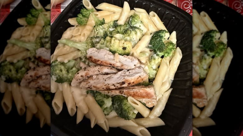 Takeout container of Ruby Tuesday Chicken and Broccoli Pasta
