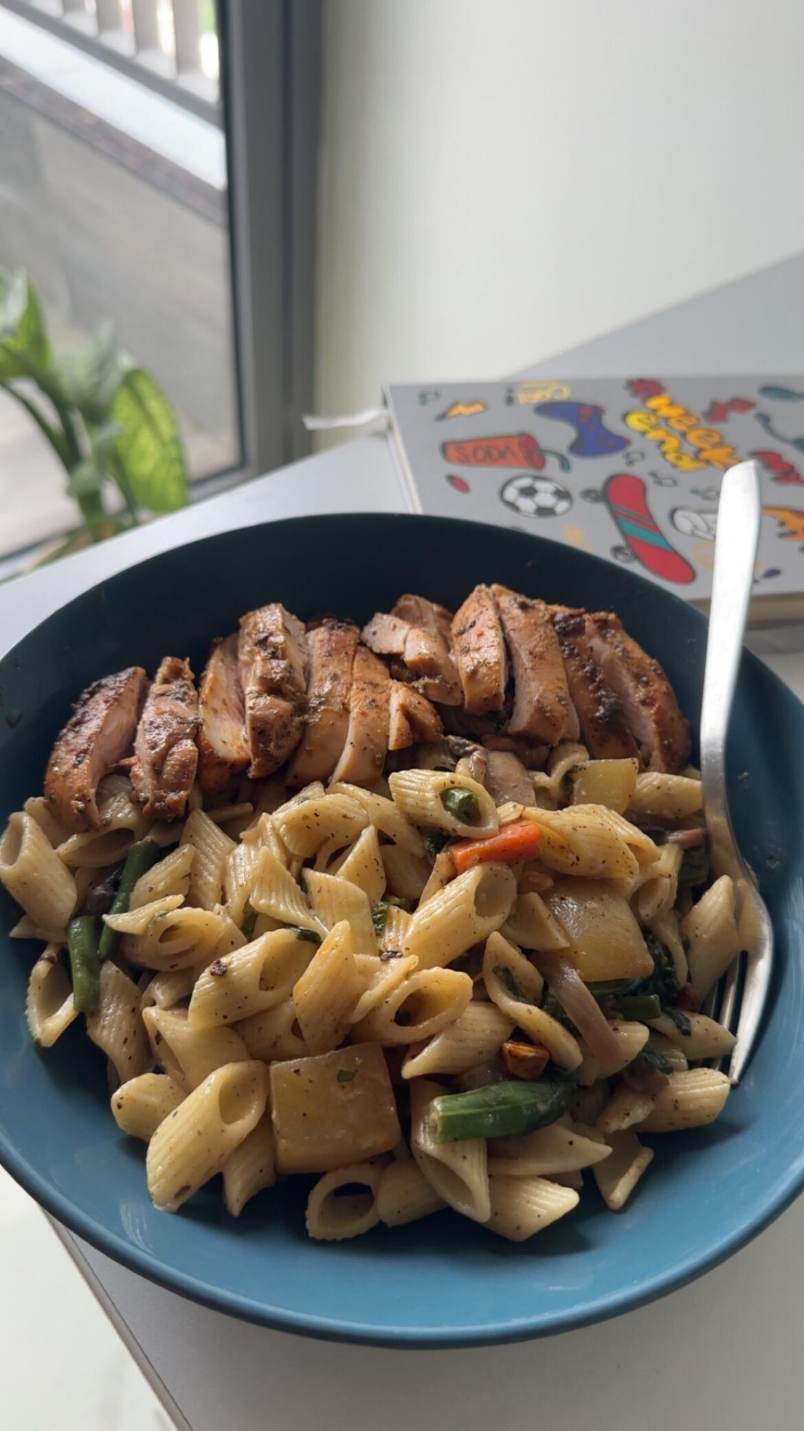 Chicken thighs and Pasta for lunch!!
