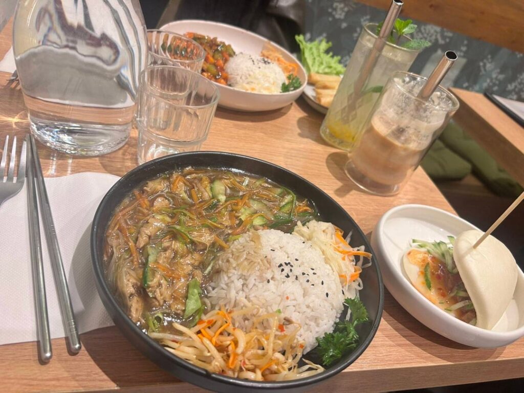 Cantine du Lotus , Paris