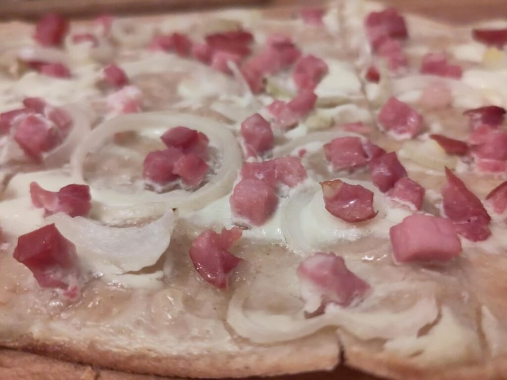 Flammkuchen 🇩🇪 🤝 🇫🇷 tarte flambée