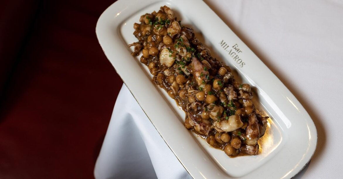 chickpeas with baby squid and Hansi Flick's table