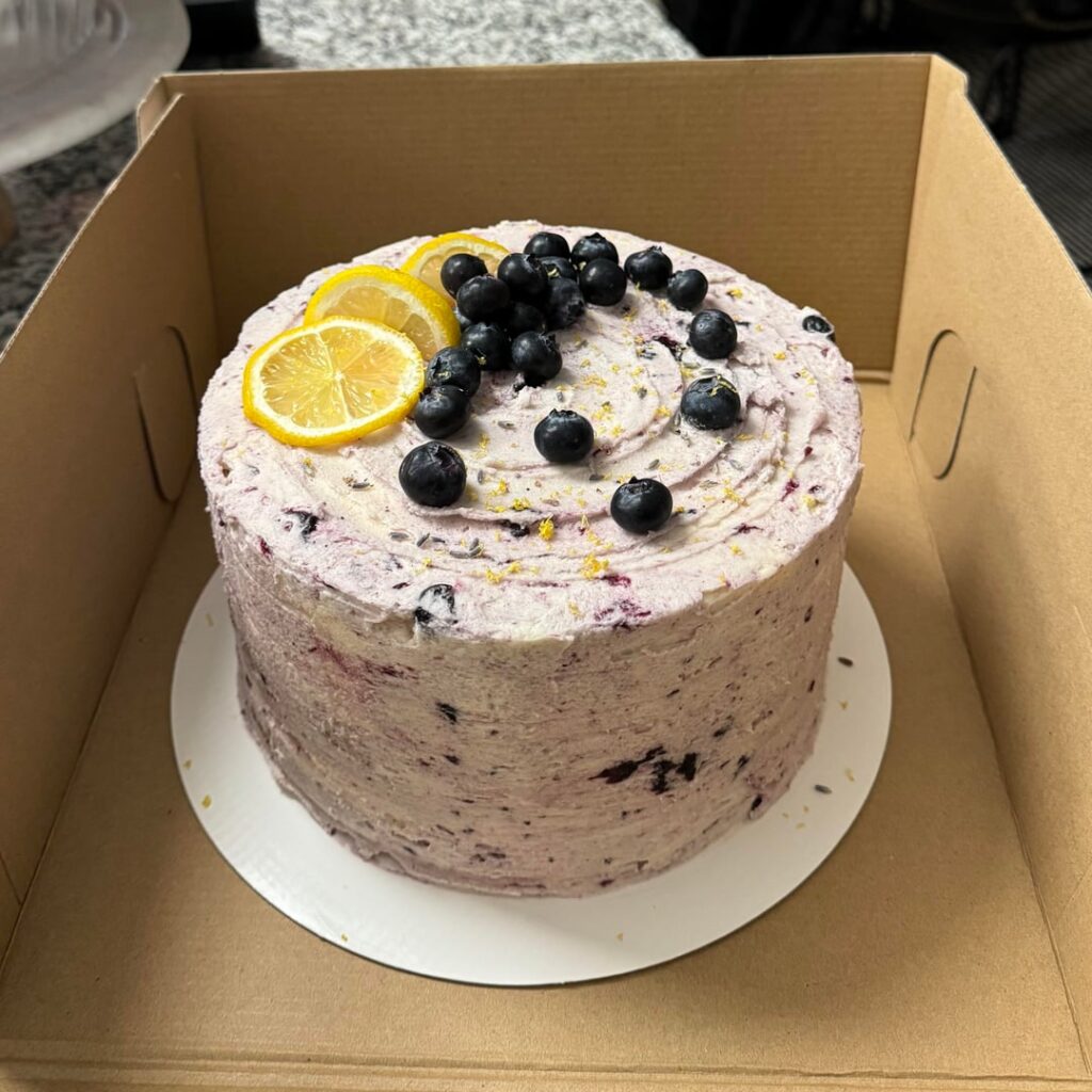 farewell cake for coworker💜 lemon blueberry lavender cake🍋🫐🍰