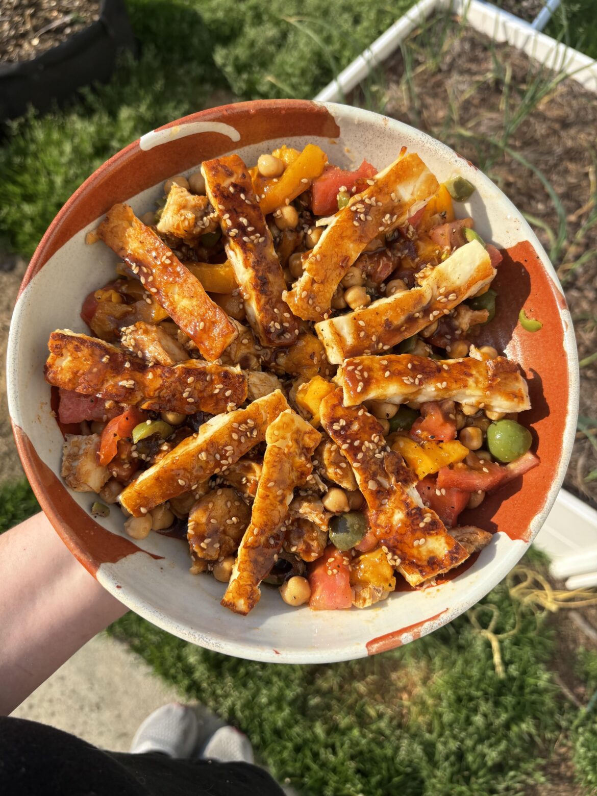 Heirloom tomato and halloumi bowl