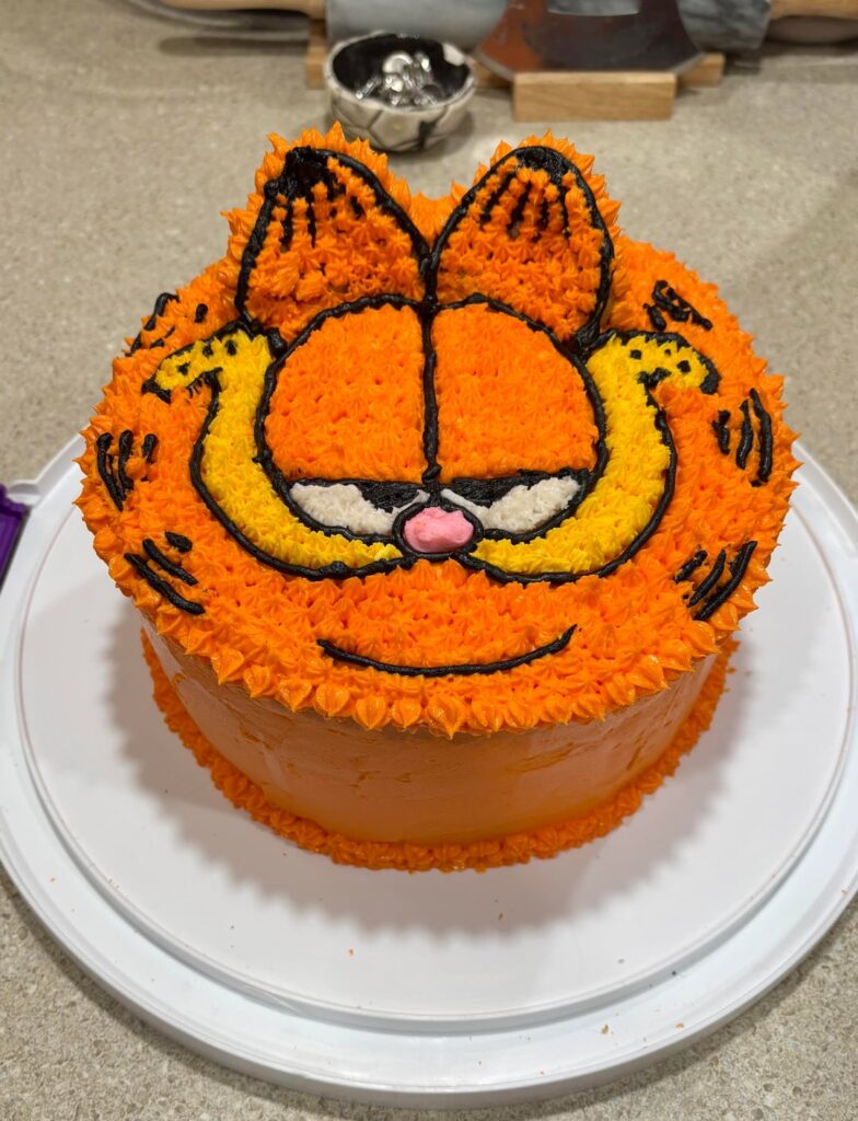 Garfield Cake