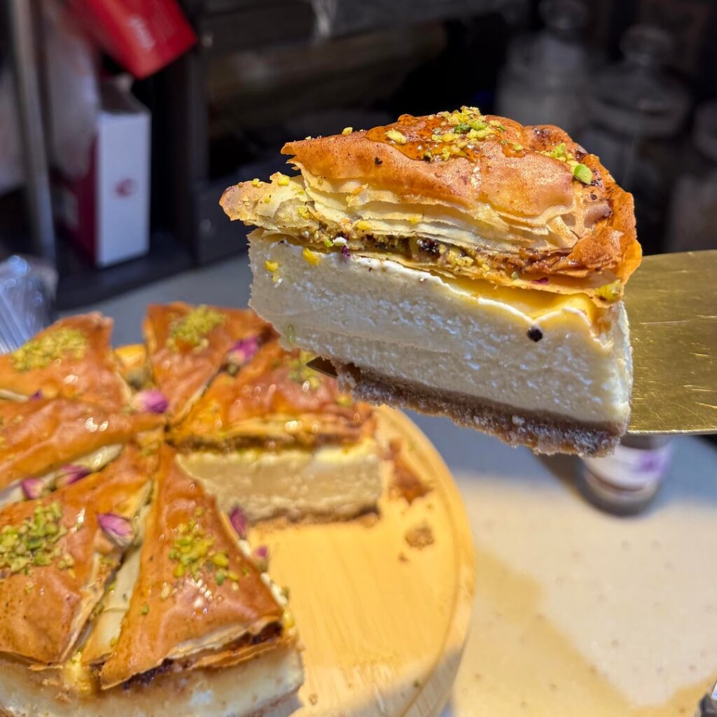 Baklava cheesecake