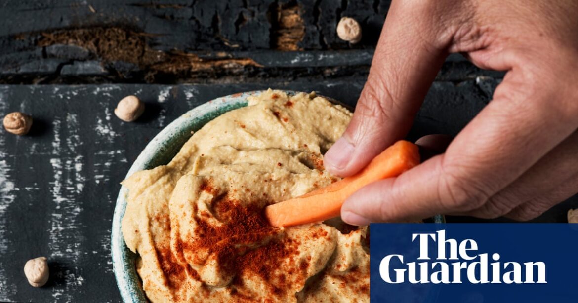 ‘The new ketchup’? How hummus spread beyond a niche into a British staple | Food & drink industry ‘The new ketchup’? How hummus spread beyond a niche into a British staple | Food & drink industry