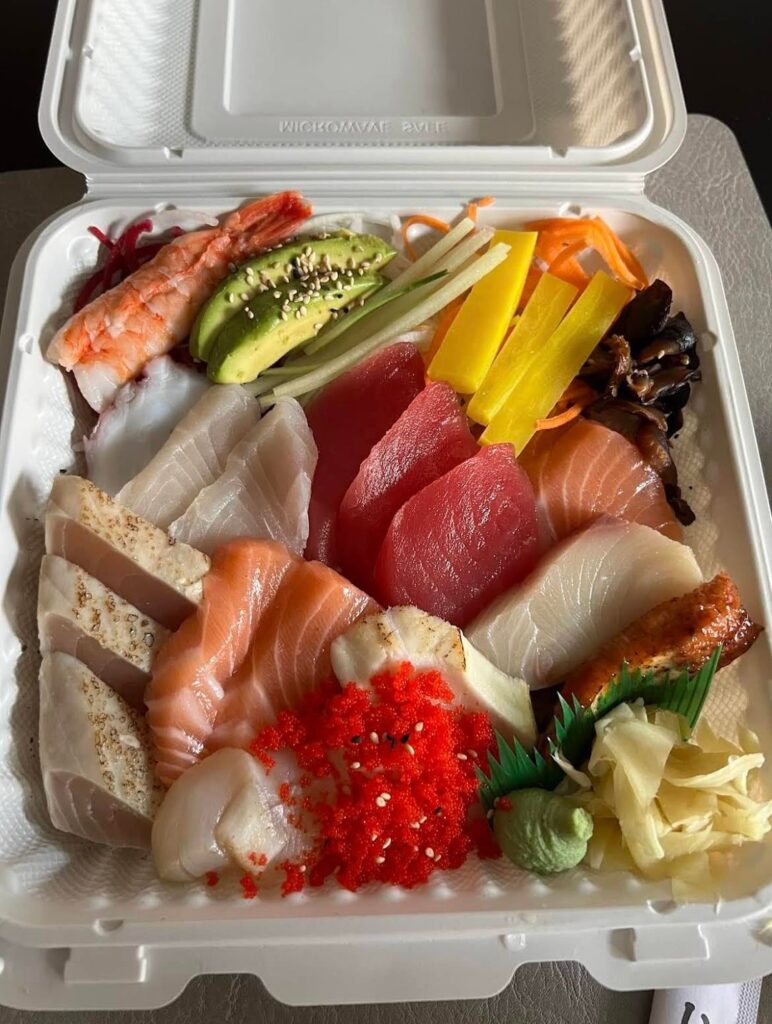 Chirashi and poke bowl in Canada