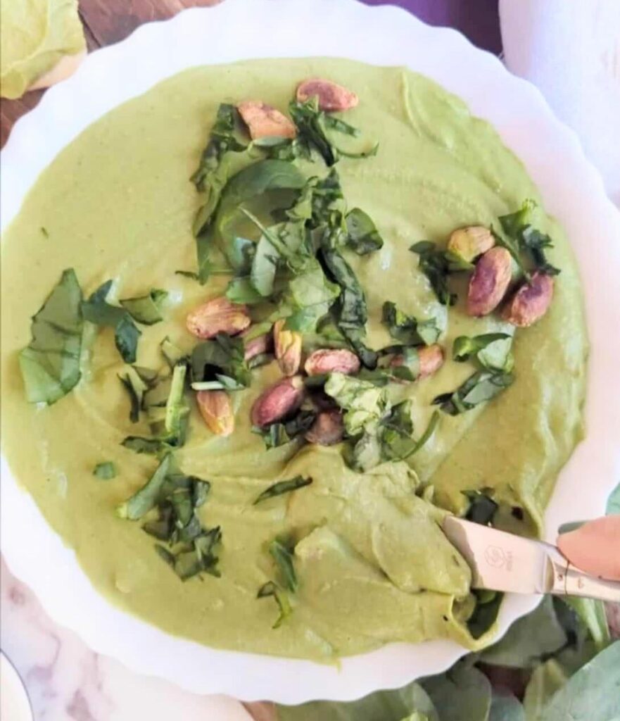 Natural Green Spinach and Pistachio Hummus