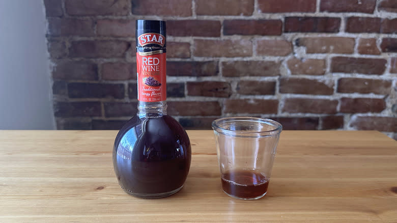 Star Red Wine Vinegar on wooden table
