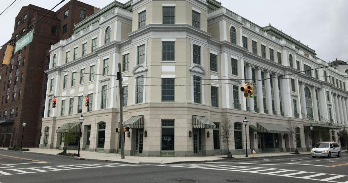 V Modern Italian restaurant to open soon in Charleston, SC