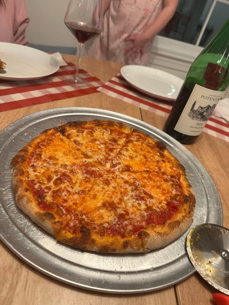 Pizza night 🍕