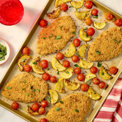 Photographer: Robby Lozano, Food Stylist: Giovana Vazquez, Prop Stylist: Keoshia McGhee