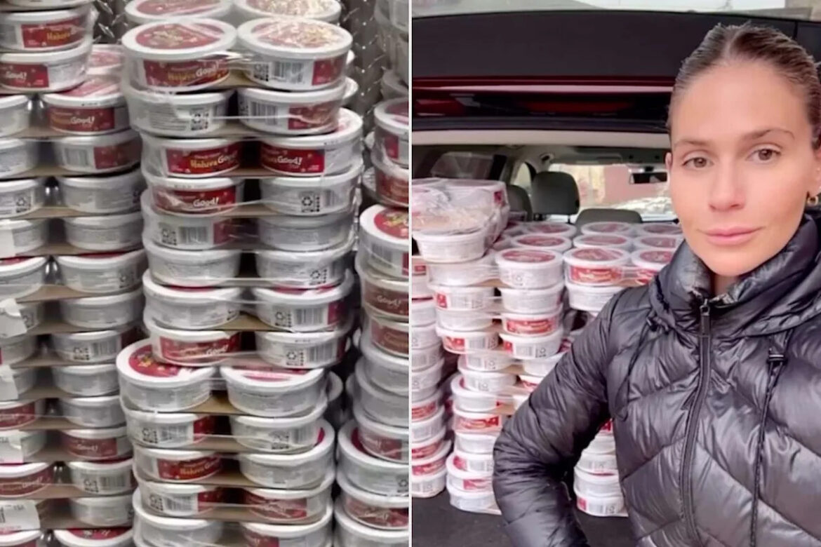 Philadelphia Mac and Cheese Stand Allegedly Receives Mysterious Shipment of 600 French Onion Dips