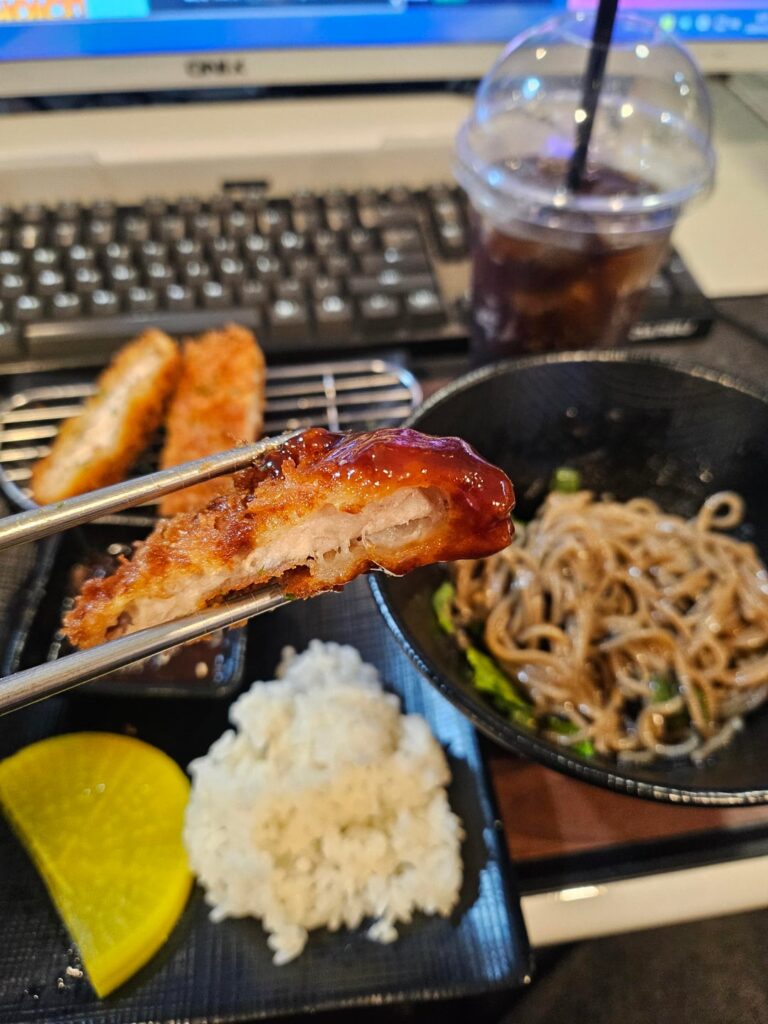 2AM dinner at a PC cafe in Seoul.