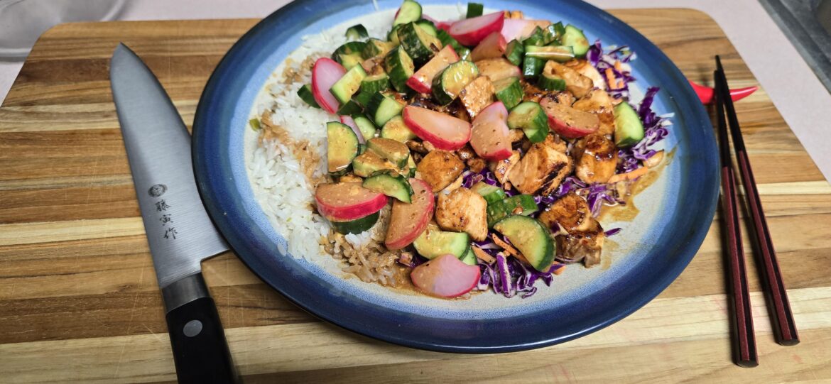 Last week's dinners: Swicy Poke-Inspired Salmon Bowl and Apricot Ponzu Chicken