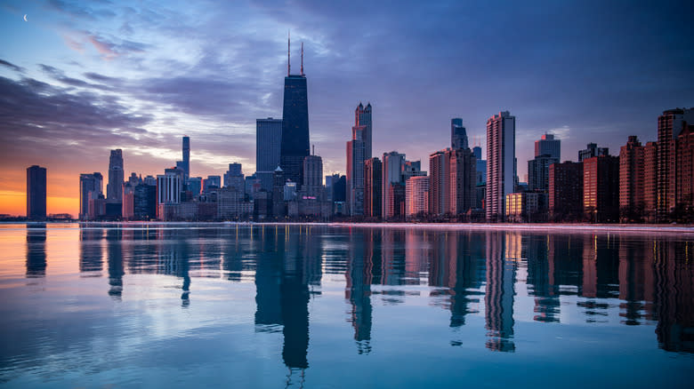 chicago city skyline