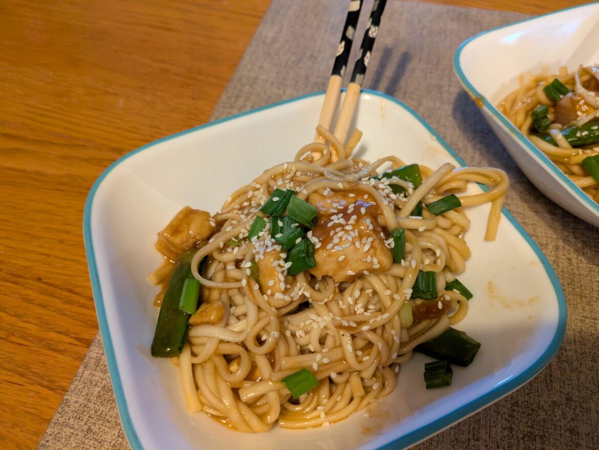 Tofu lo mein