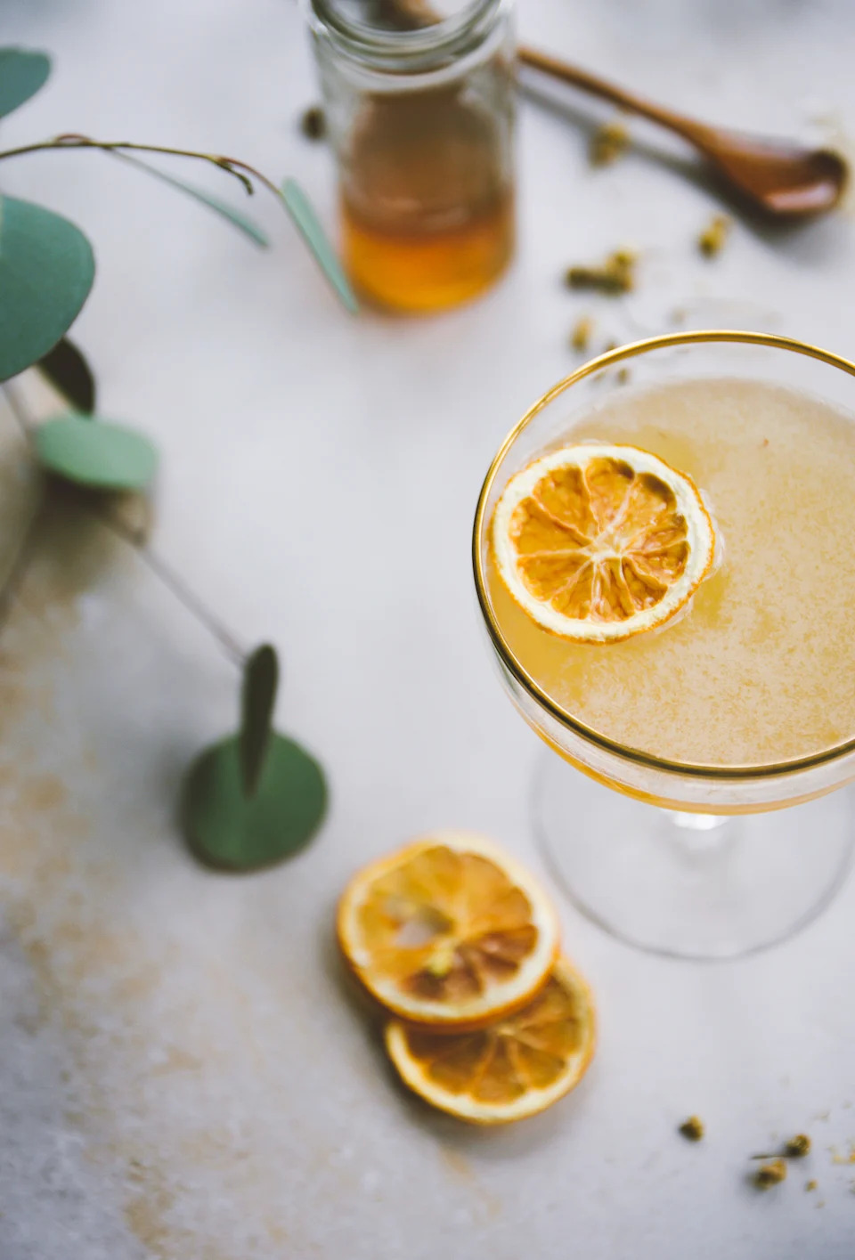 Pear & chamomile bee’s knees