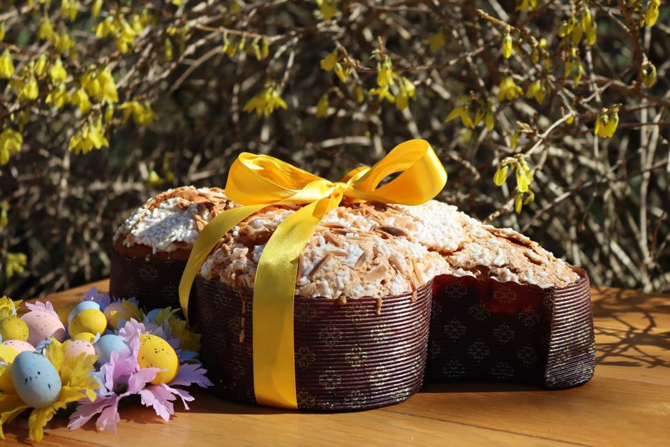Colomba Guide: How To Buy The Perfect Italian Easter Cake Colomba Guide: How To Buy The Perfect Italian Easter Cake