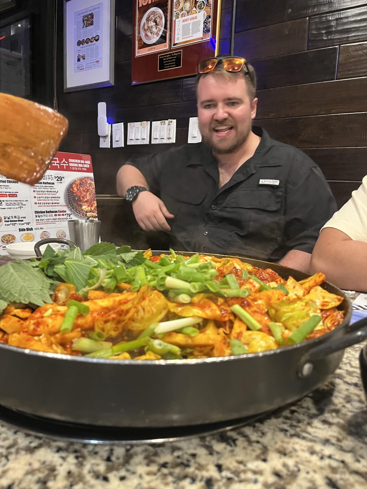 Took my best friend out to Dakgalbi for the first time.