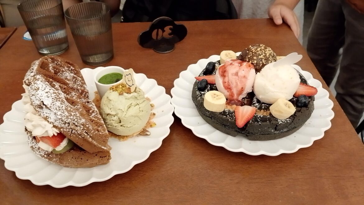 Ice cream and waffles