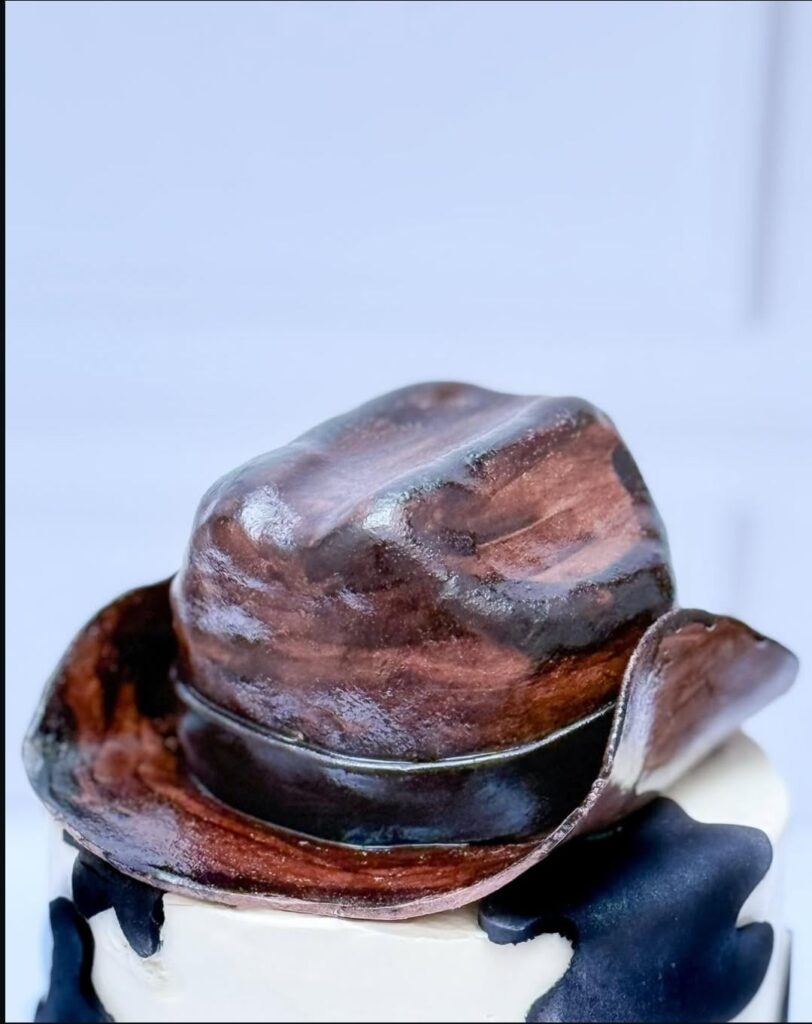 Making a cowboy cake