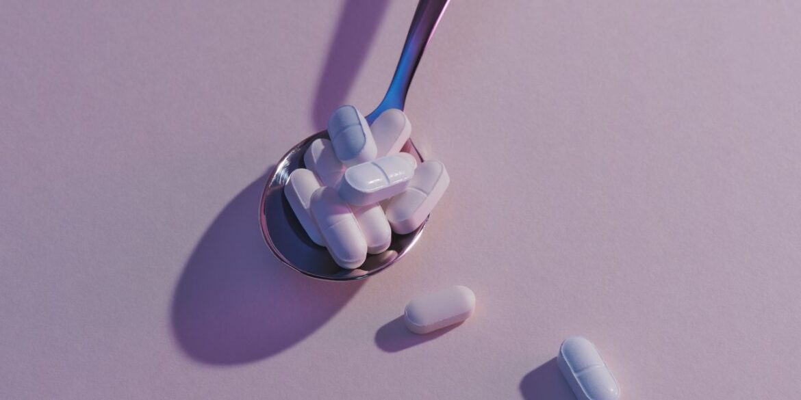 4 Supplements You Should Never Take With Coffee 4 Supplements You Should Never Take With Coffee