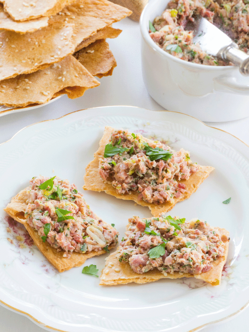DEVILED HAM & BISCUIT CRACKERS
James Beard Award–nominated Virginia chef Ian Boden spins two Southern classics into one tasty appetizer.
> Get the recipe