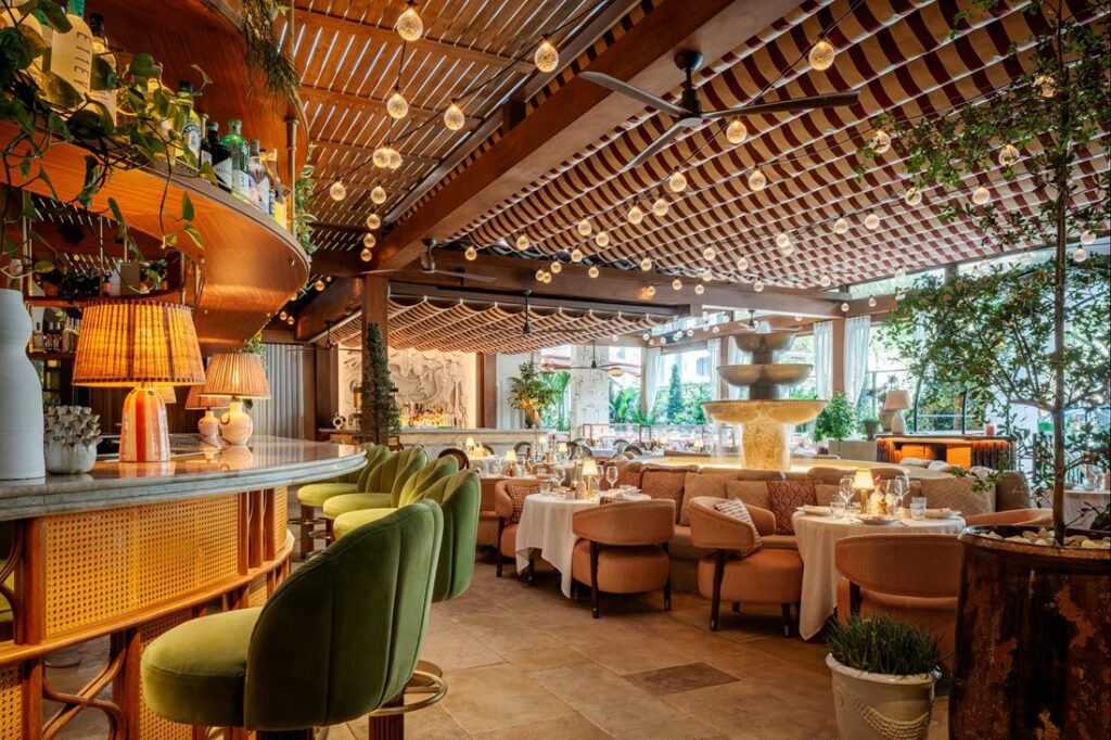 A Riviera-Inspired Midday Escape: Discover CLAUDIE’s Elegant Power Lunch in Miami